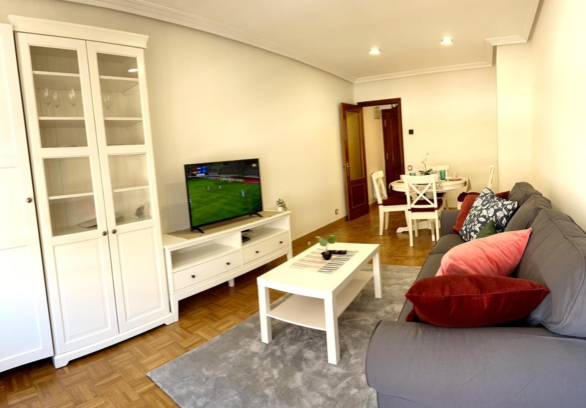 Apartamento Europa Centric Parking Gratis Oviedo Eksteriør billede